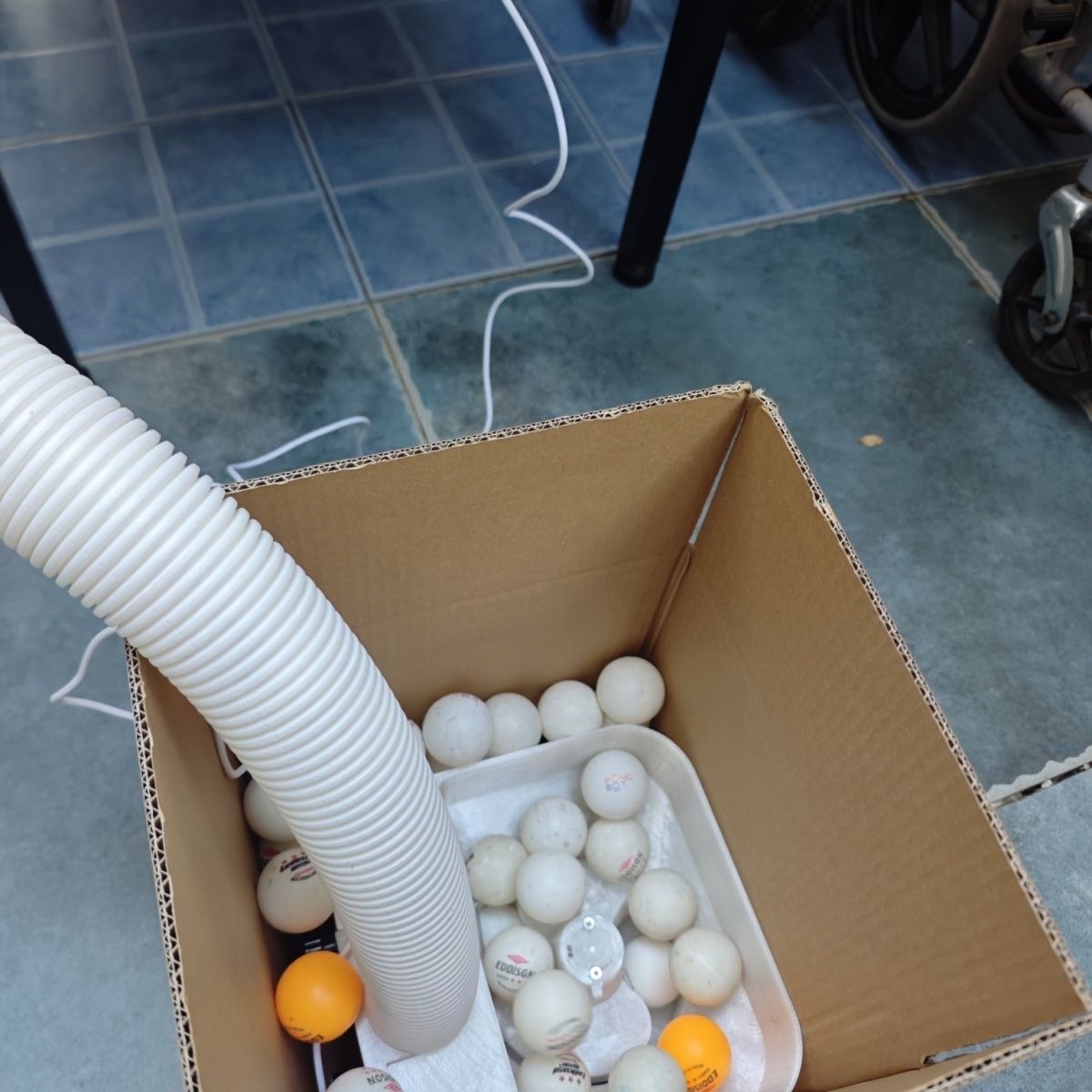 Automatische tafeltennismachin - Table Tennis Gun recensie en prijs